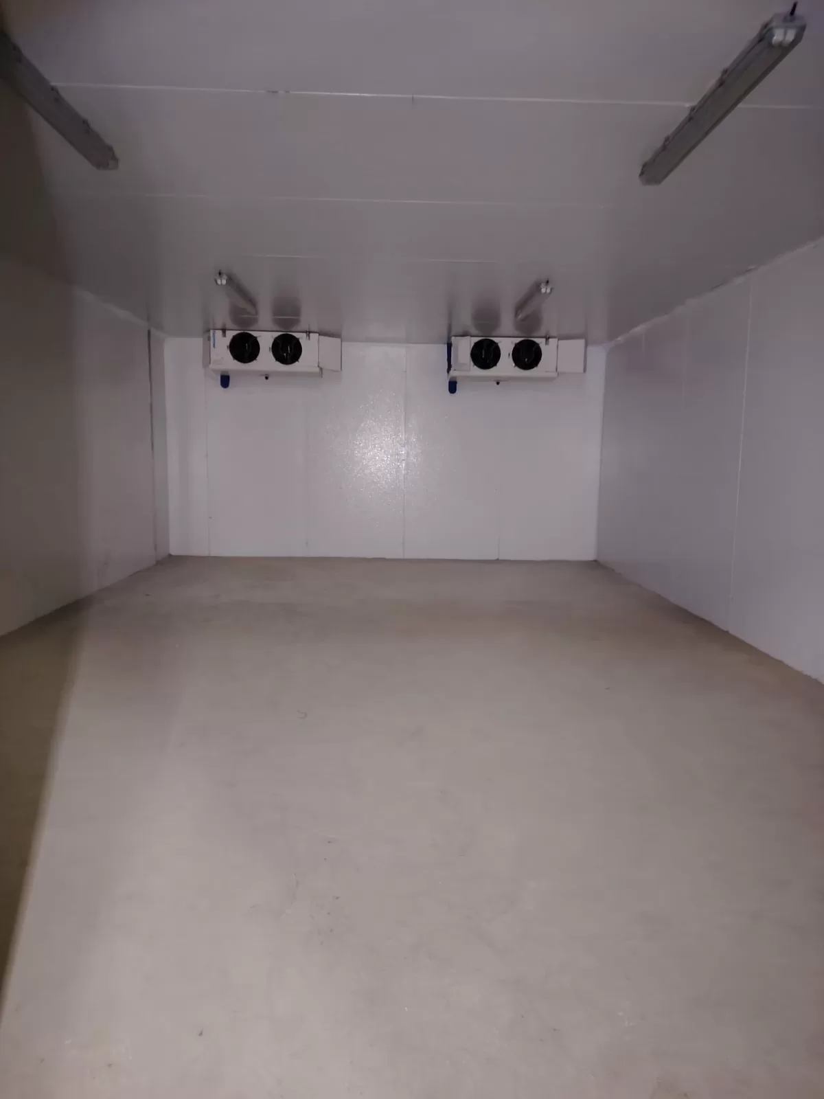 Fast food chain refrigeration project